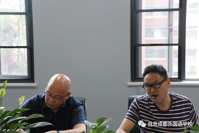 自貢市外國語學校--加強安全工作，構建安全校園