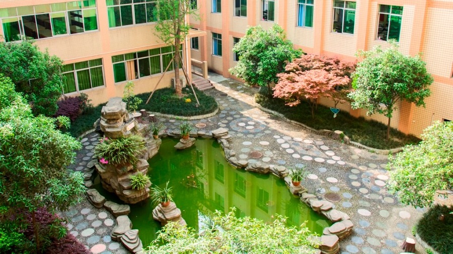 升庵中學(xué)校園環(huán)境怎么樣？