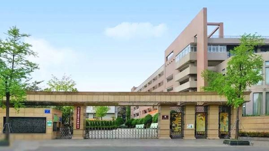 眉山中學地址在哪里？