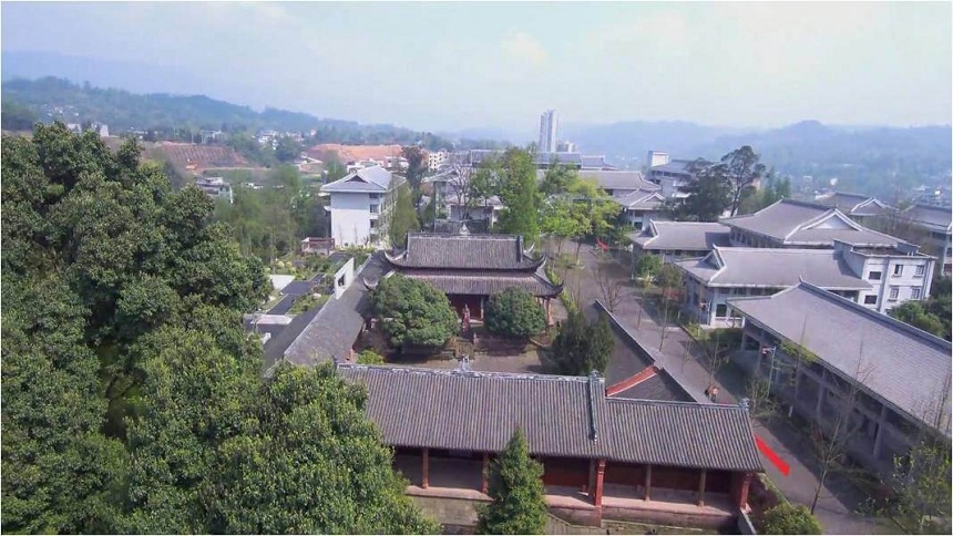 名山中學(xué)教學(xué)質(zhì)量怎么樣？