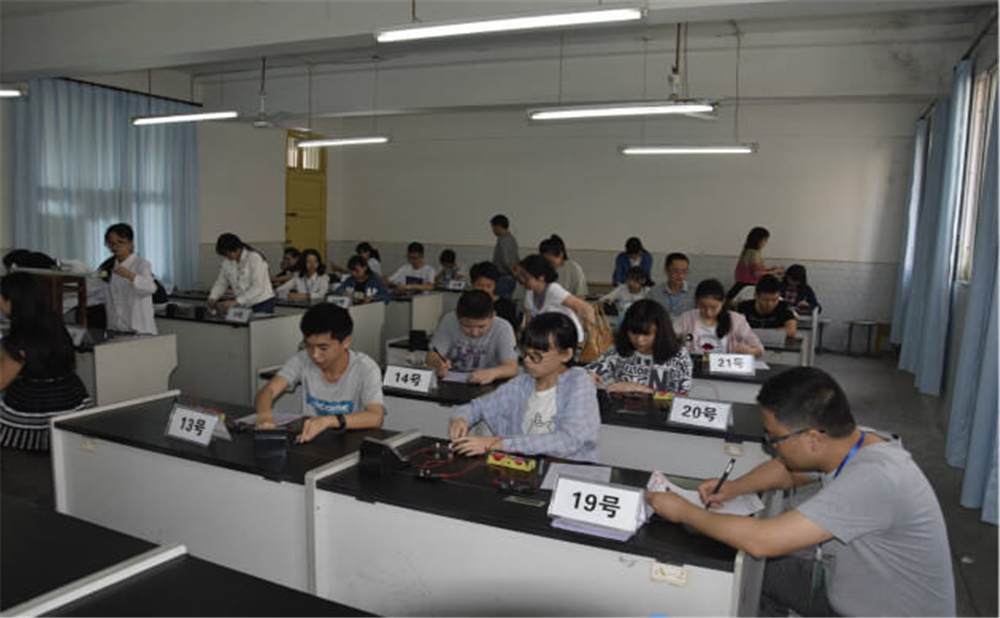 內江第三中學學校環(huán)境怎么樣？