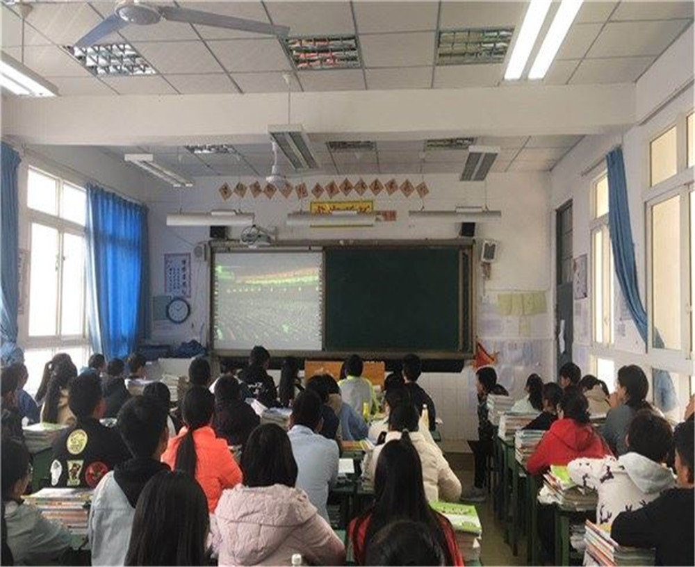 西昌市第五中學(xué)2020年中考錄取分?jǐn)?shù)線多少分？