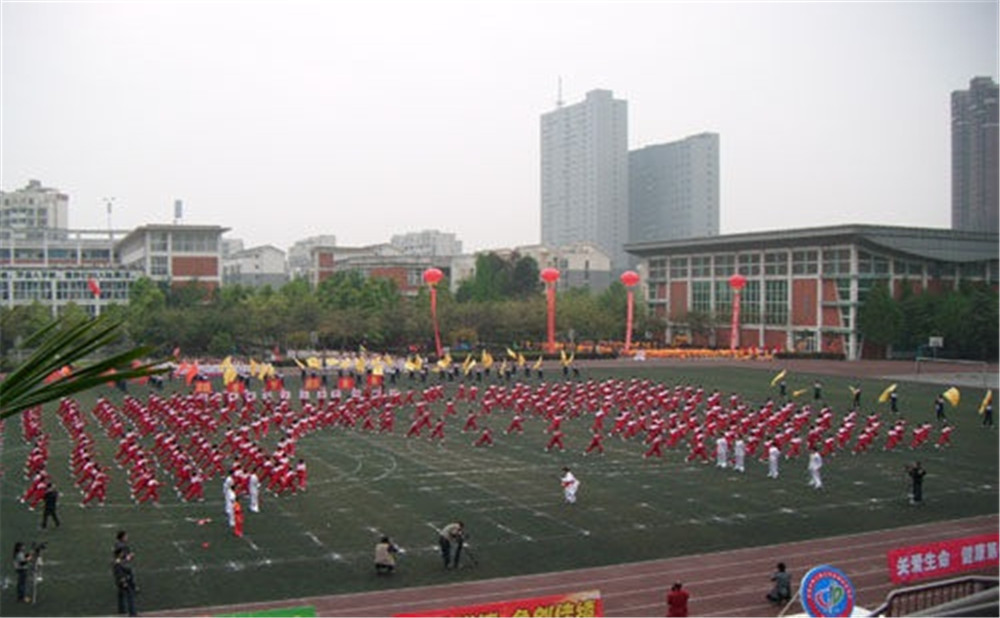 成都文武中學(xué)的高中怎么樣？
