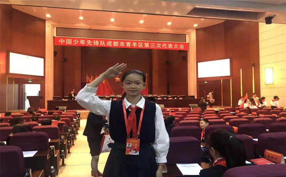 成都成飛中學(xué)錄取分數(shù)是多少？