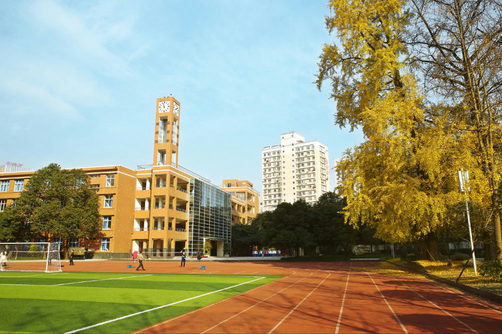 成都八中2020年的招生計(jì)劃是多少？