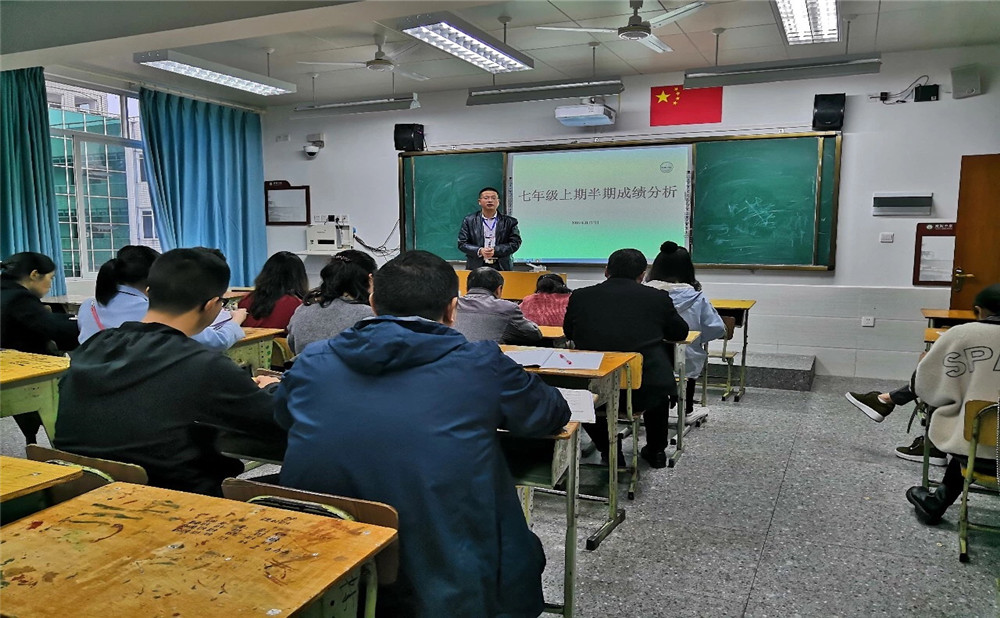 棠湖中學(xué)老師怎么樣？