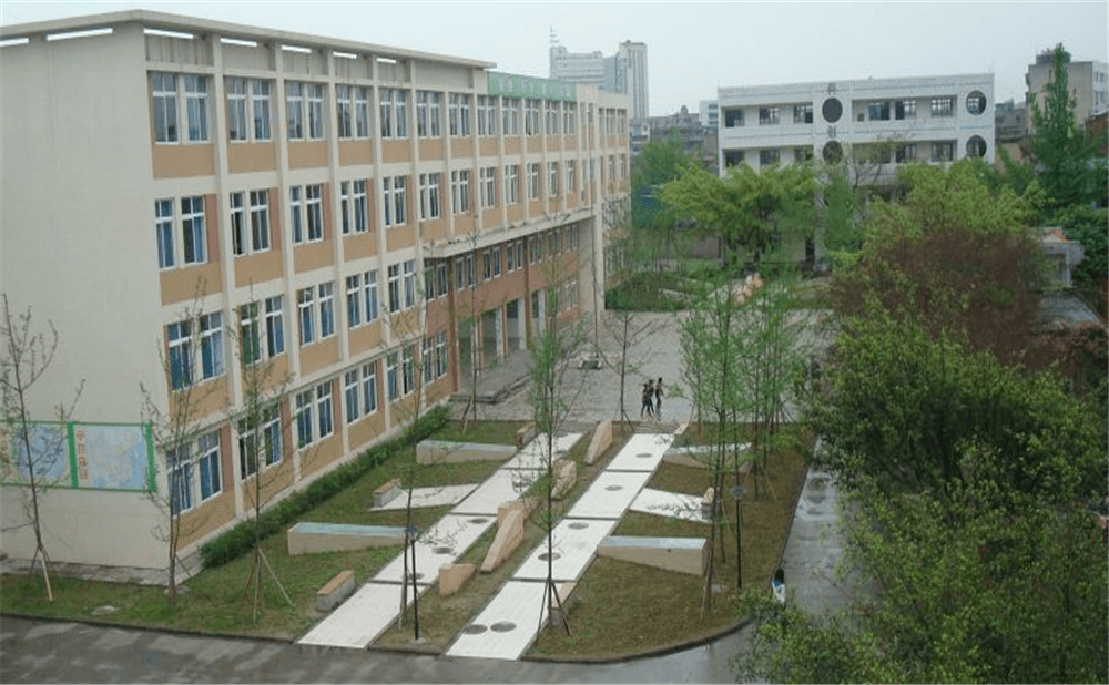 成都列五中學(xué)2020年招生標(biāo)準(zhǔn)在哪兒看？