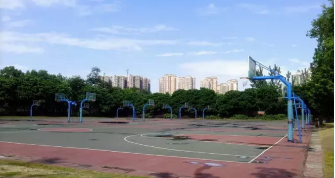 成都實(shí)驗(yàn)外國(guó)語學(xué)校（西區(qū)）的住宿環(huán)境怎么樣？