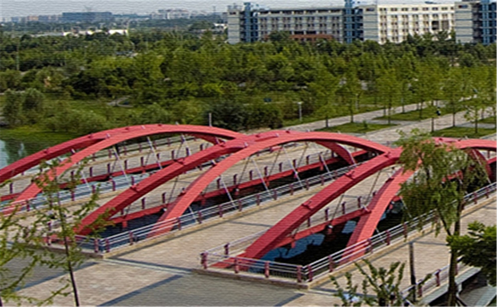 西南交通大學附屬中學的高中住宿怎么樣？