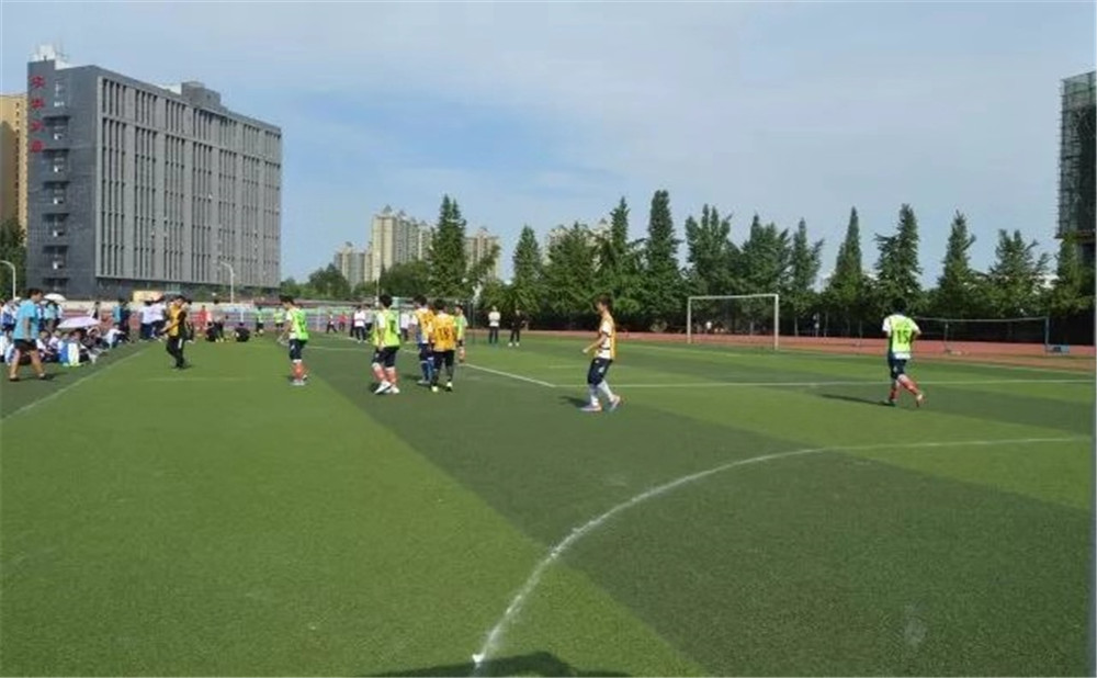 大彎中學(xué)去年錄取分?jǐn)?shù)線是多少？