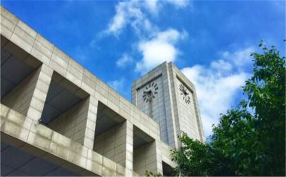 電子科技大學(xué)實(shí)驗(yàn)中學(xué)的高中住宿怎么樣？
