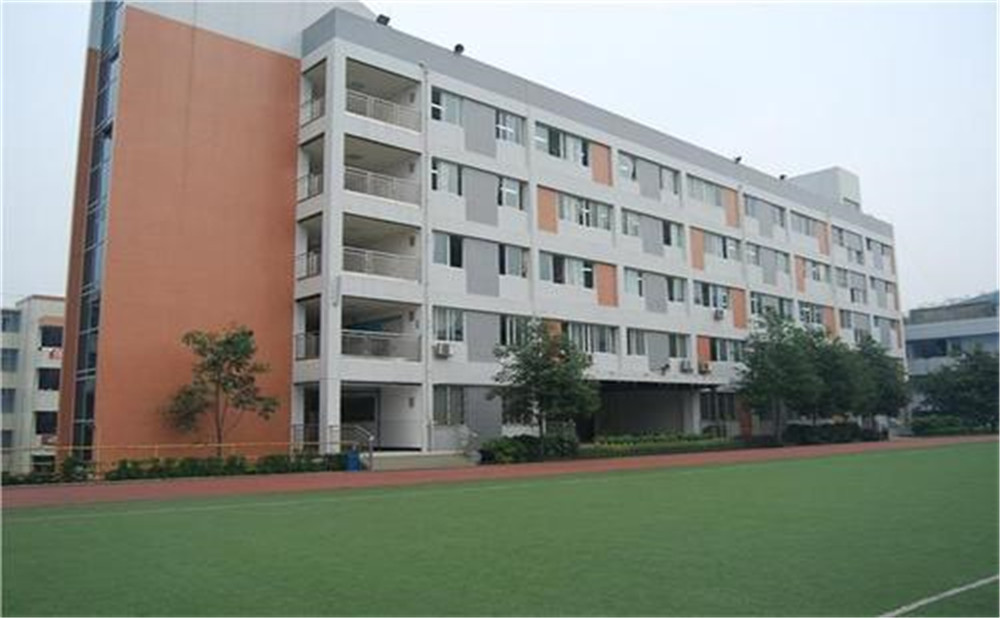 石橋中學(xué)近三年的錄取分?jǐn)?shù)是多少？