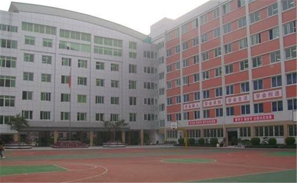 陽(yáng)安中學(xué)的升學(xué)率高不高？