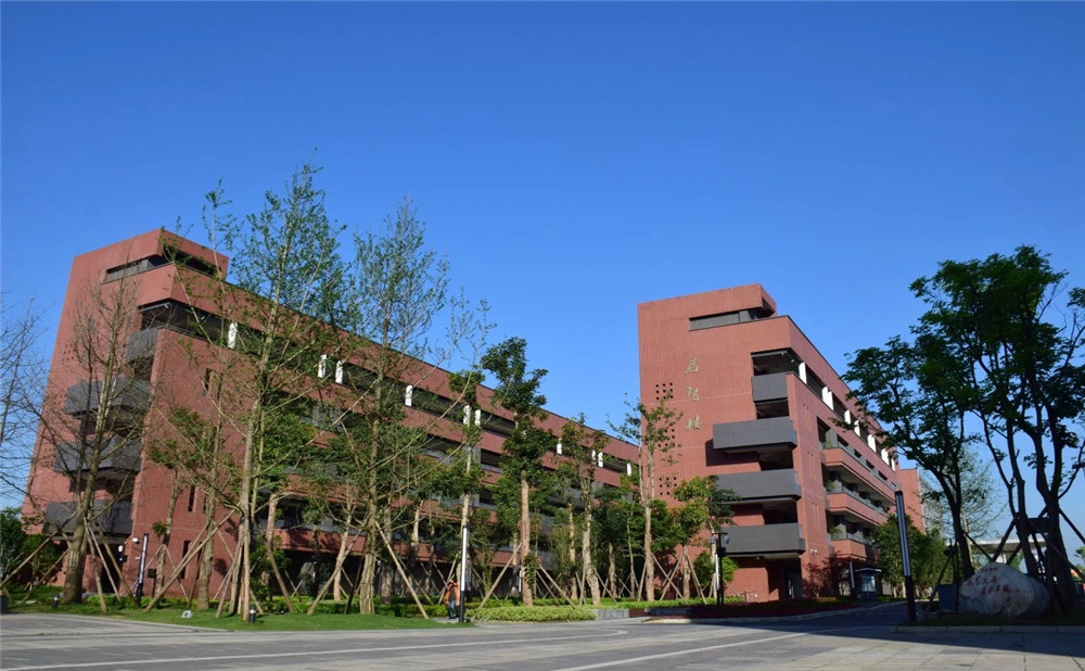 電子科技大學(xué)實驗中學(xué)本科升學(xué)率是多少？