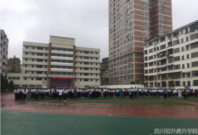 陽安中學(xué)的本科升學(xué)率是多少？