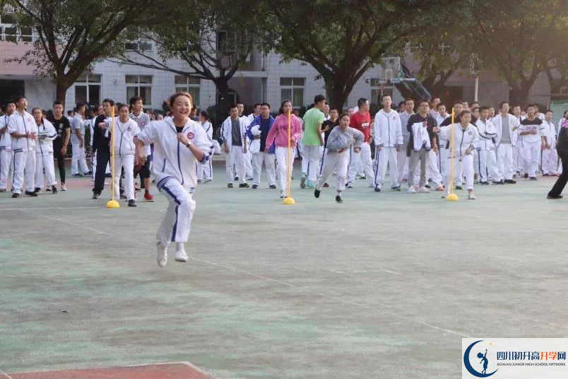 2020成都市田家炳中學(xué)的升學(xué)率有多少？