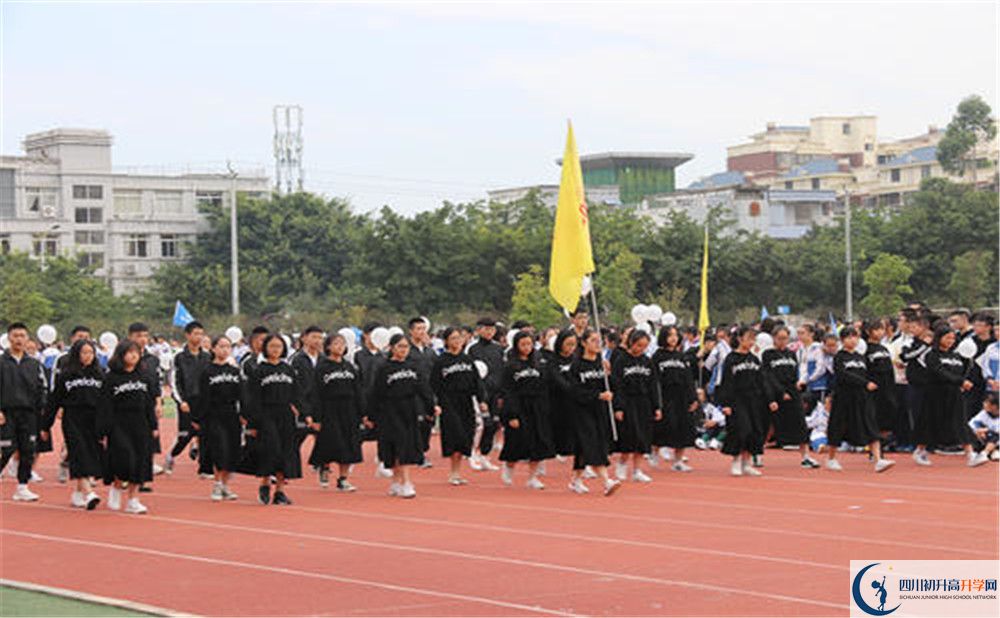 淮口中學(xué)實(shí)驗(yàn)班怎么樣？