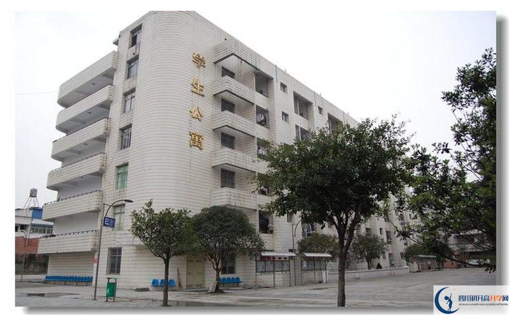 2020邛崍二中的升學(xué)率有多少？