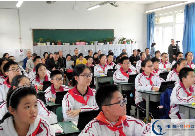安仁中學(xué)的實(shí)驗(yàn)班怎么樣？