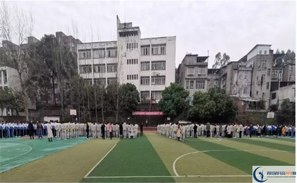 竹篙中學的高中住宿好不好？