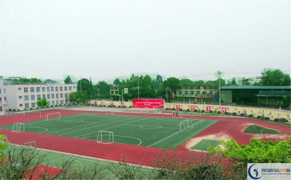 青白江中學(xué)的地址在哪里？