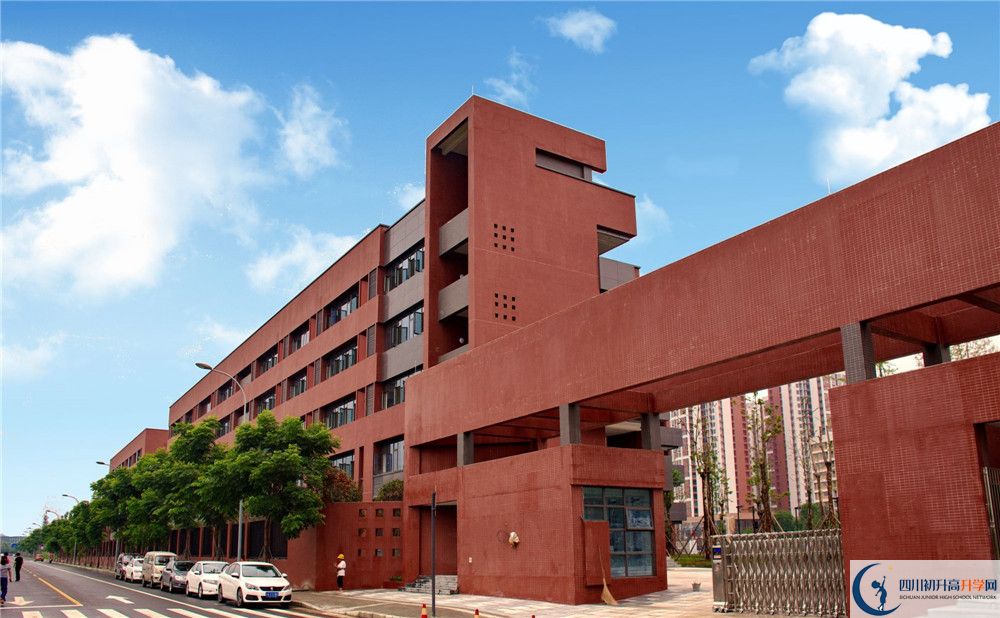 電子科技大學(xué)實驗中學(xué)初升高向外地招生嗎？