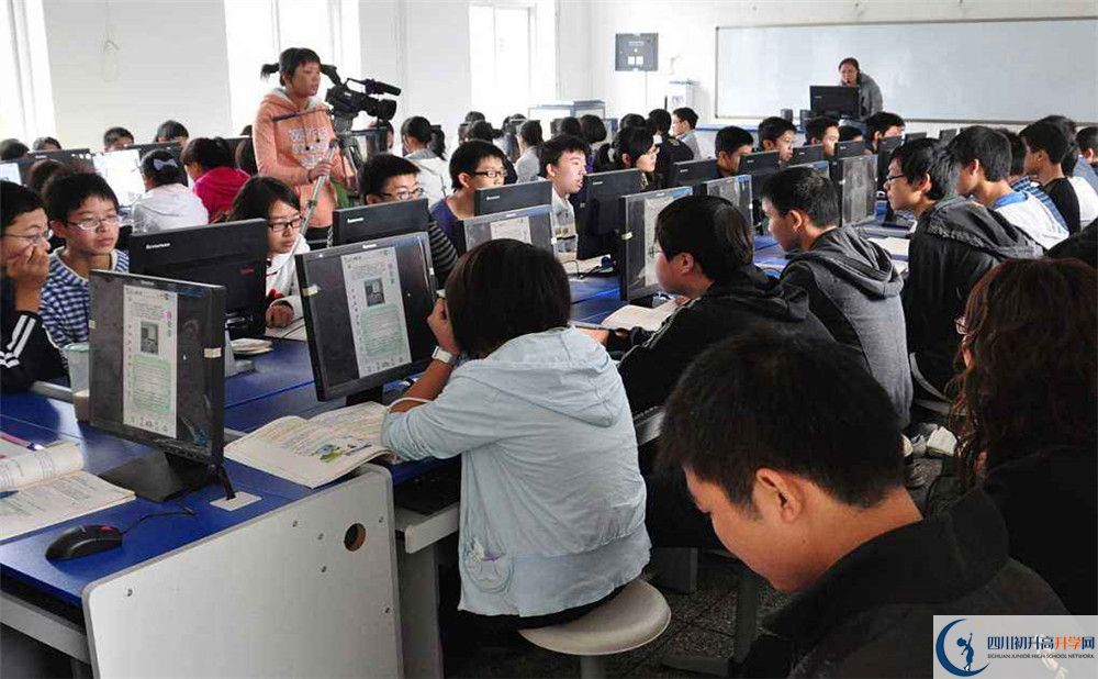 彭州一中初升高向外地招生嗎？