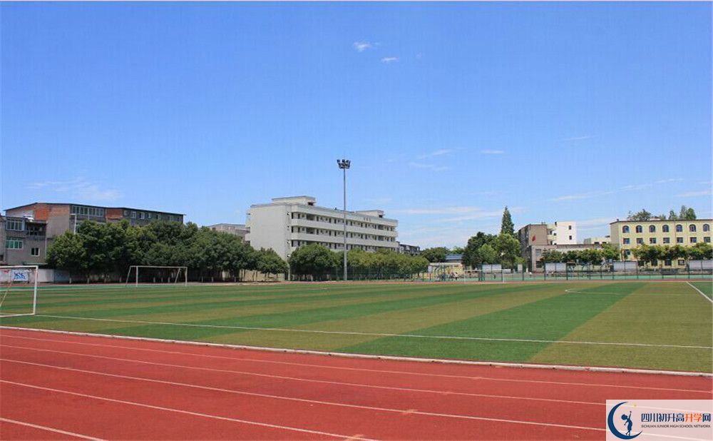 成都市籍田中學(xué)招生考試科目有哪些？