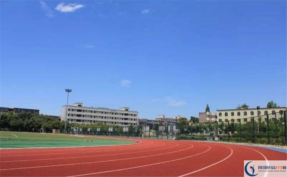 成都市籍田中學(xué)在全國高中排名是多少？