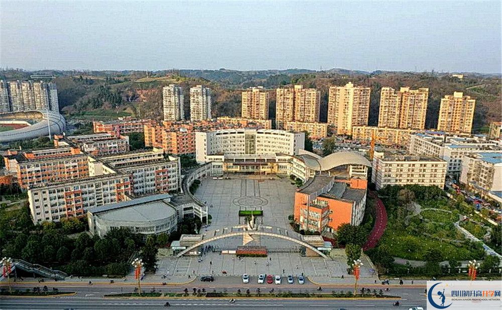 簡陽中學是重點中學嗎？