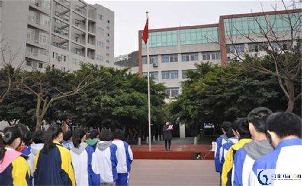 成都高新實驗中學走讀生作息時間是怎樣的？