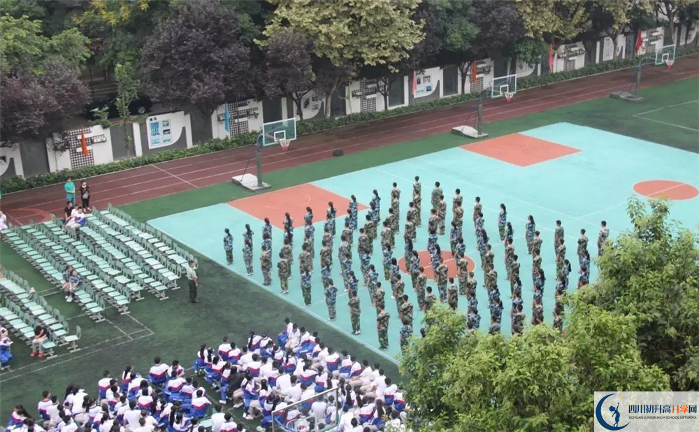 成都大學附屬中學2020年高考人數(shù)是多少？