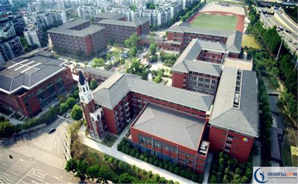成都七中萬達學校2020年高考人數(shù)是多少？