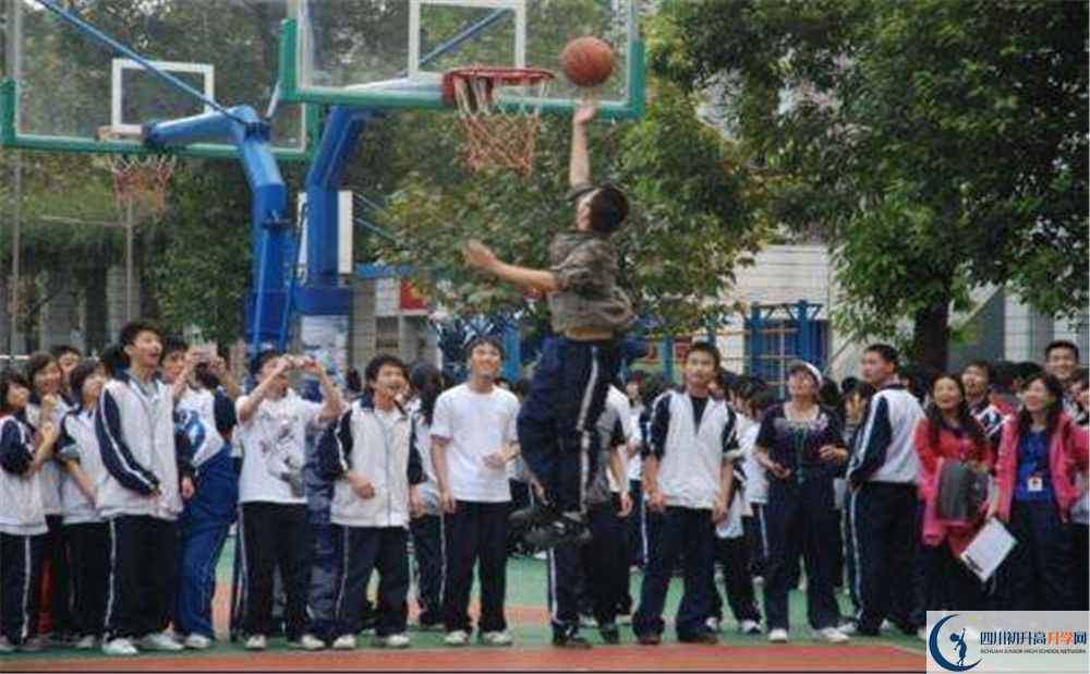 通錦中學(xué)高一作息時(shí)間是多久？