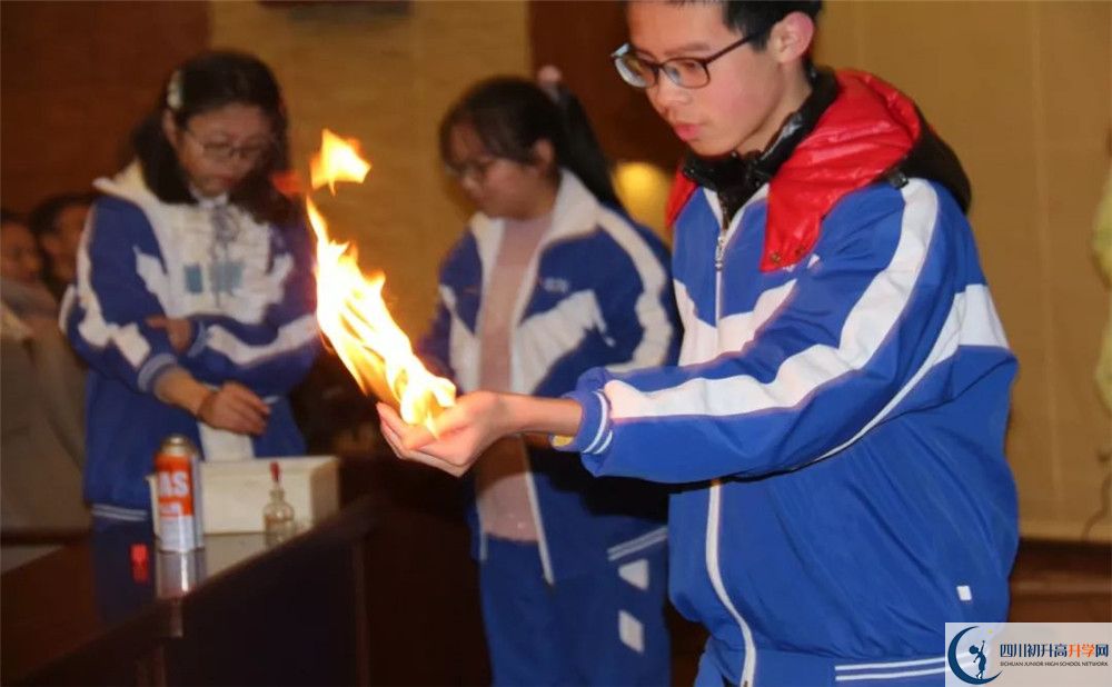2020成都華西中學(xué)二診數(shù)學(xué)試題答案在哪看？