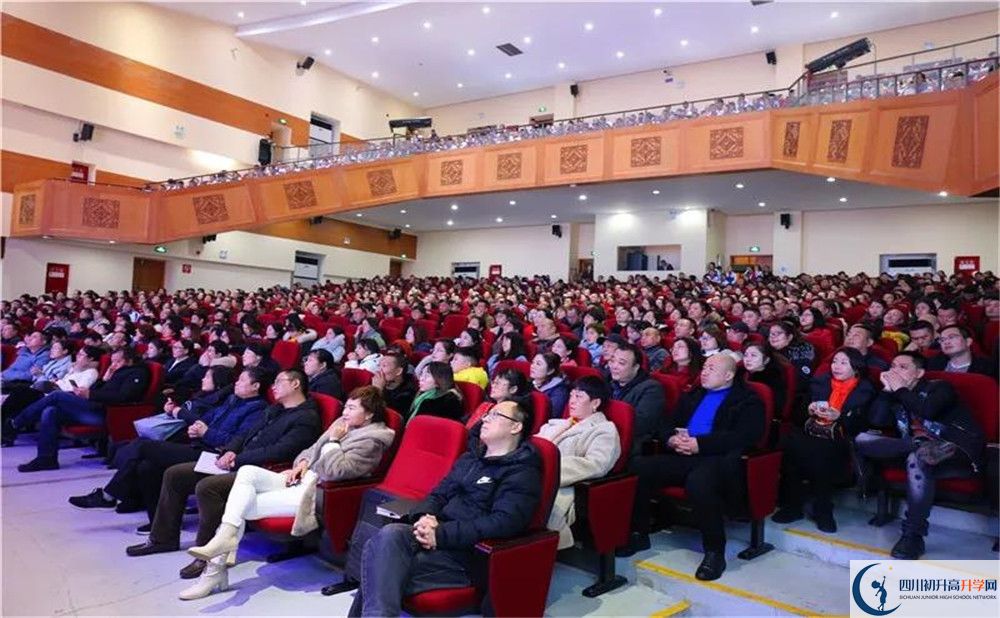 成都石室中學(xué)北湖校區(qū)2020年高考人數(shù)是多少？