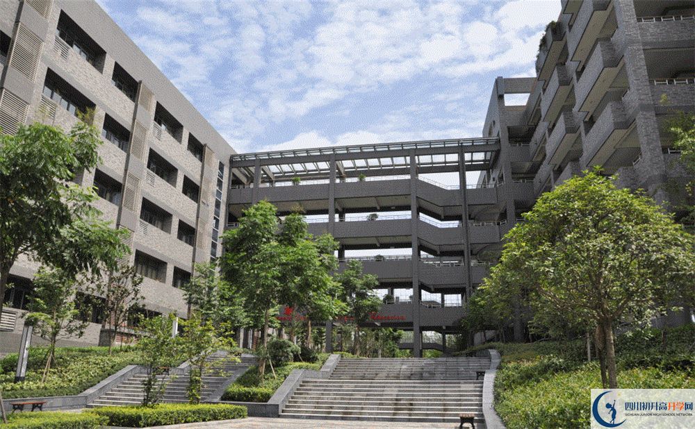 石室天府中學(xué)2020年高考人數(shù)是多少？