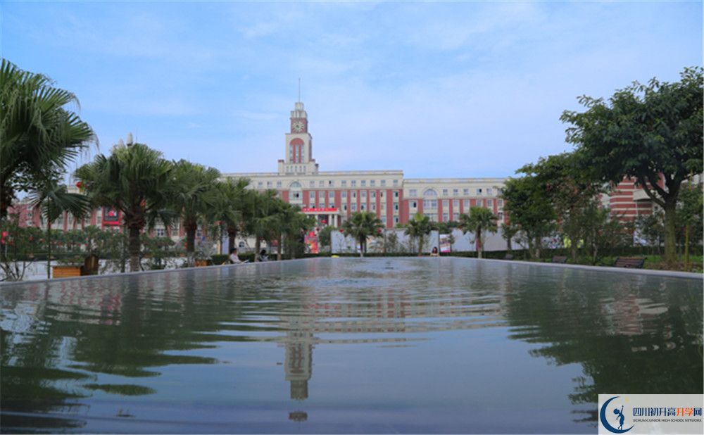 四川師范大學附屬中學高三診斷考試時間怎么安排？