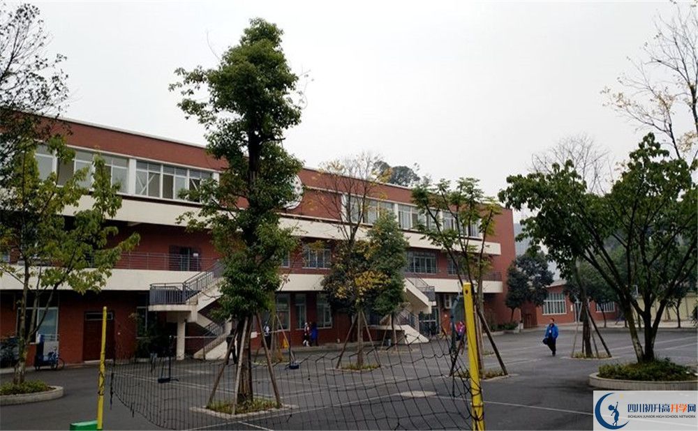 成都七中八一學(xué)校2020暑假放假時(shí)間安排是怎樣的？