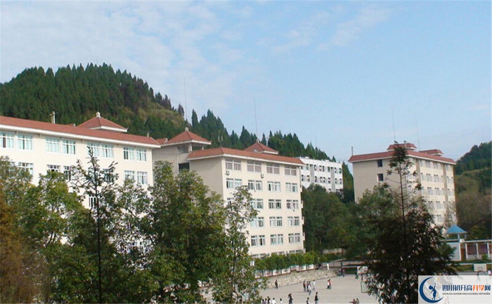 建興中學2020年開學時間安排是什么？