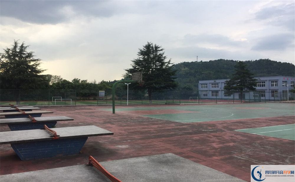 蘆溪中學(xué)今年的錄取條件是否有變化？